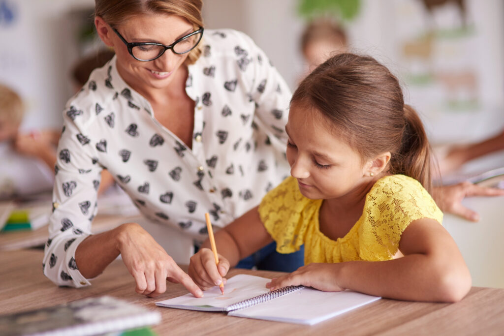 Pedagogika skoncentrowana na rozwiązaniach - Pozytywna Dyscyplina i Kids' Skills